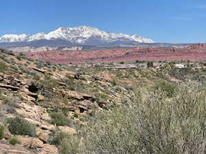 View of mountain feature