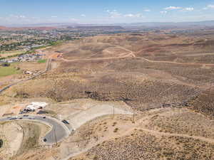 Drone / aerial view featuring a mountain view