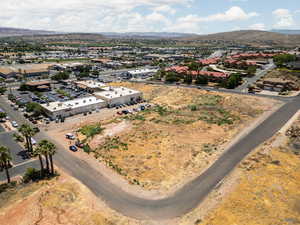 Drone / aerial view featuring a mountain view