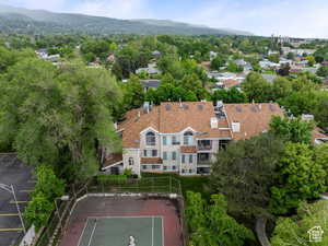 Bird's eye view featuring a mountain view