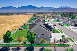 Bird's eye view featuring a mountain view