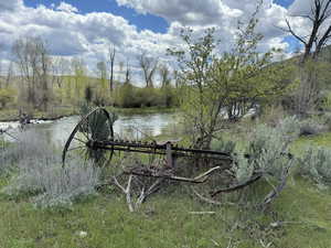 Photo 16 of S ECHO FRONTAGE RD