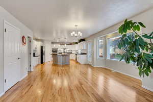 Semi dining area looing toward kitchen