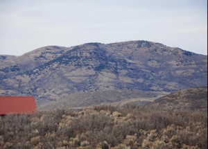 View of mountain feature