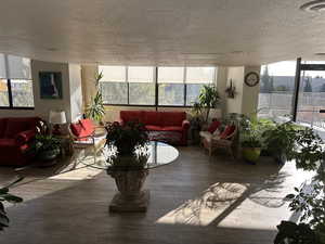 View of sunroom / solarium amenities