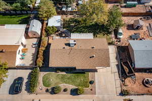 Birds eye view of property