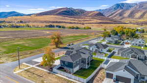 Bird's eye view featuring a mountain view