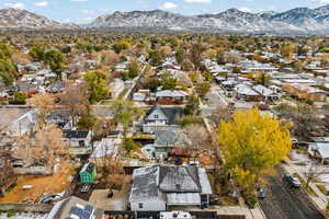 Drone / aerial view featuring a mountain view