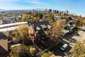 Drone / aerial view featuring a mountain view