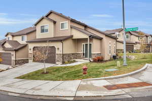 Photo 1 of 1659 E ASPEN LOOP