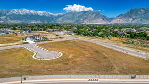 Bird's eye view with a mountain view