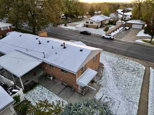 Birds eye view of property