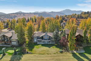 Bird's eye view featuring a mountain view