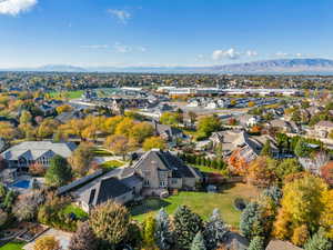 Bird's eye view featuring a mountain view