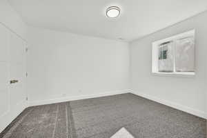 Empty room with carpet