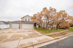 Beautiful East Layton Home with 3 Car Garage, Large Parking & RV Parking