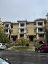 Photo 1 of 553 E 1ST AVE #3