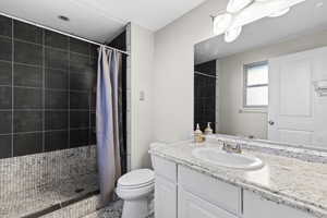 Ensuite bathroom connected to largest bedroom