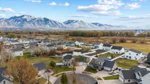 Drone / aerial view featuring a mountain view