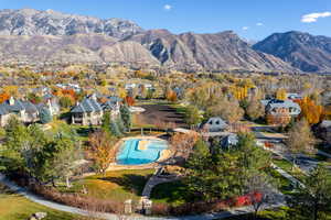 Drone / aerial view featuring a mountain view