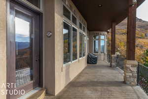 View of patio / terrace with covered porch