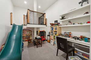 office space/playroom/flex space