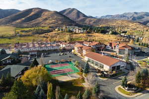 Bird's eye view featuring a mountain view