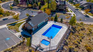 Birds eye view of property