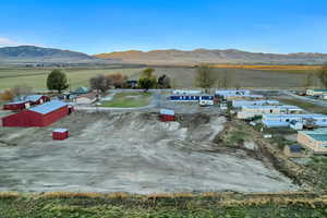 Bird's eye view with a mountain view