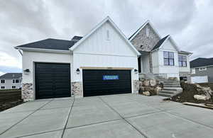 View of front of house featuring a garage