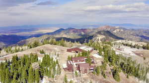 Bird's eye view featuring a mountain view