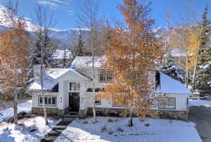 View of front facade featuring a mountain view