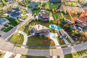 Birds eye view of property