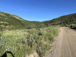 View of mountain feature