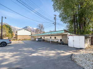 View of car parking with a mountain view