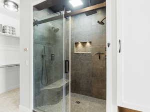 Bathroom with walk in shower (steam shower)