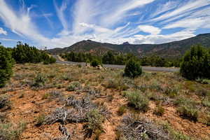 View of mountain feature