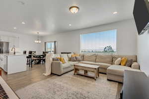 Living room and kitchen/dining