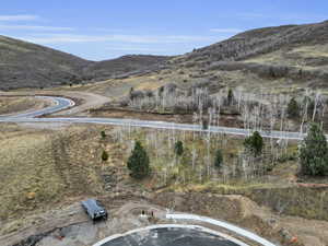 View of mountain feature