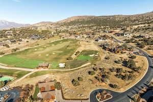 Bird's eye view with a mountain view