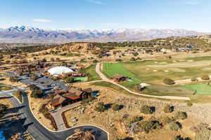 Bird's eye view with a mountain view