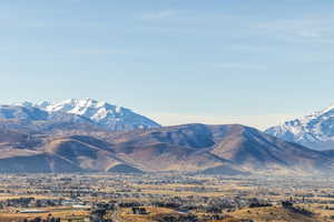 View of mountain feature