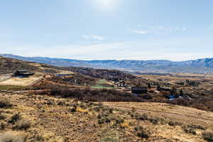 View of mountain feature