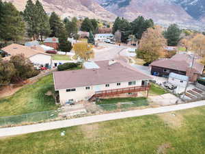 Drone / aerial view featuring a mountain view