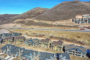 Bird's eye view featuring a mountain view