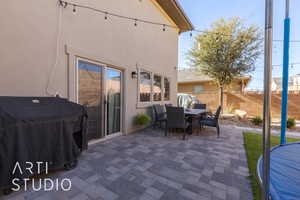 View of patio / terrace with area for grilling