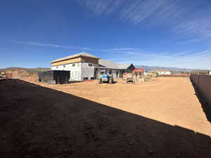 View of yard featuring a mountain view