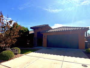 View of front facade with a garage