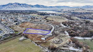 Drone / aerial view featuring a mountain view