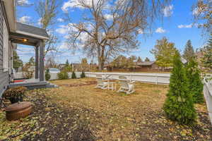 View of Front yard